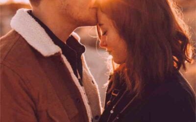 9 Signs of True Love From a Man