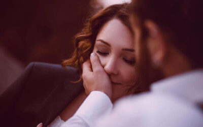 How to Use Your Insecurities to Actually Get What You Want From Him